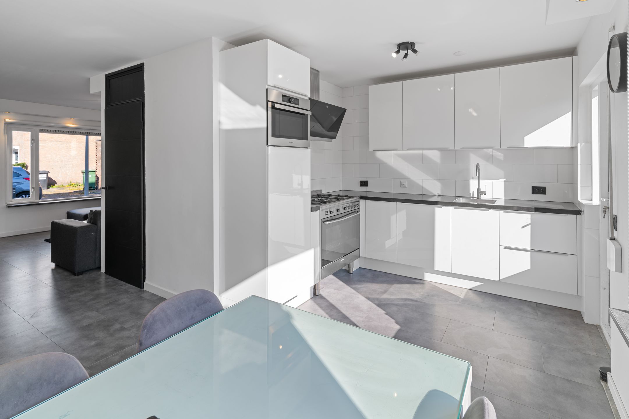 Photo 3 of Paulijnenveld 12