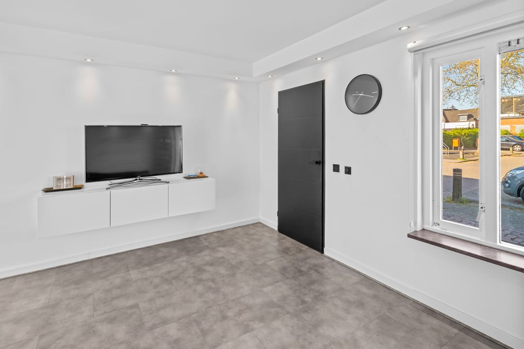 Photo 8 of Paulijnenveld 12