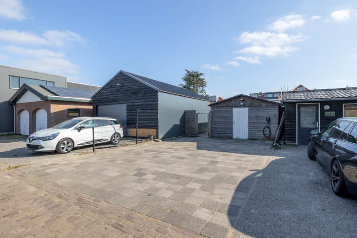 Foto 33 van Ambachtsweg 8