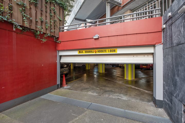 Foto 32 van Groot Hertoginnelaan 8-S