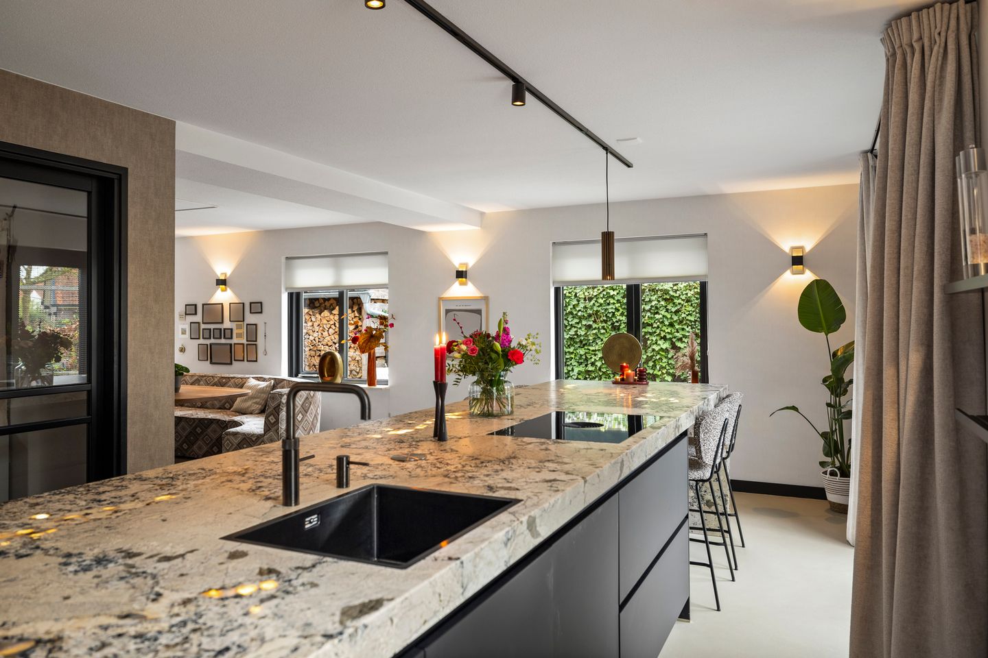 Photo 4 of Kornet van Limburg Stirumstraat 86