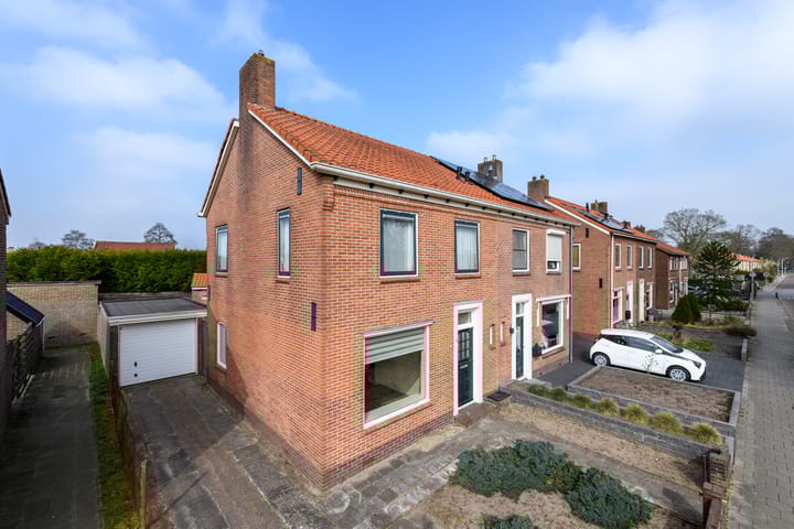 Foto 2 van Burgemeester Mackaystraat 38