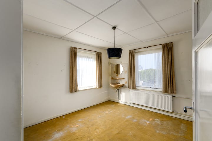 Foto 11 van Burgemeester Mackaystraat 38