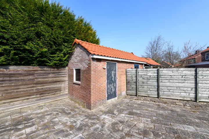 Foto 16 van Burgemeester Mackaystraat 38