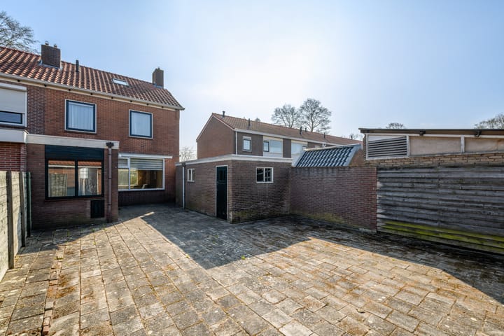 Foto 19 van Burgemeester Mackaystraat 38