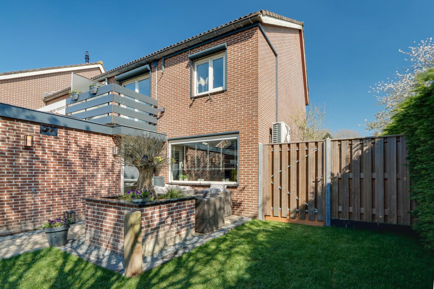 Photo 4 of Oetewaal 26