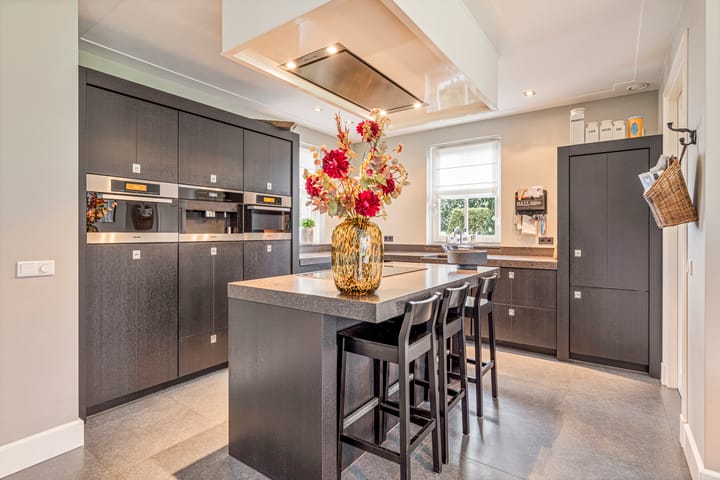 Foto 12 van Spoorweglaan 14