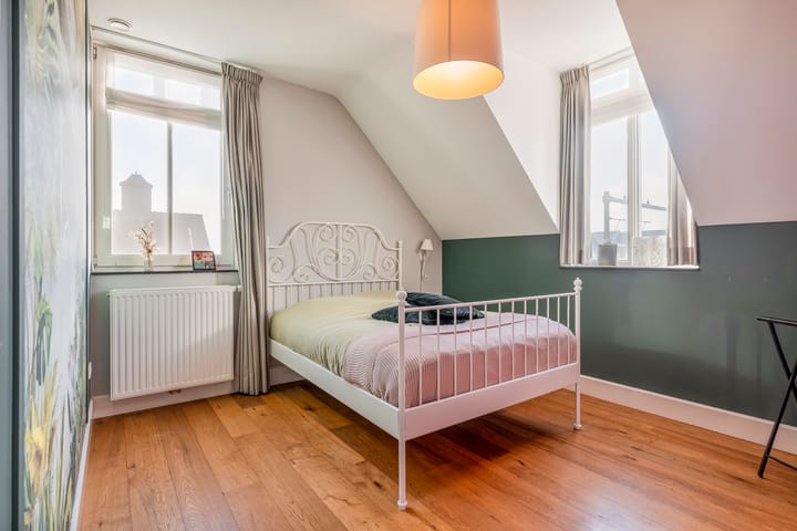 Foto 32 van Spoorweglaan 14