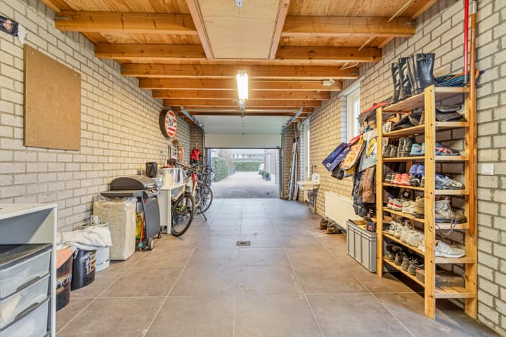 Foto 46 van Spoorweglaan 14