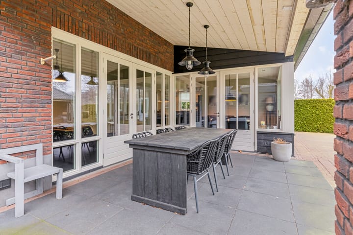 Foto 49 van Spoorweglaan 14