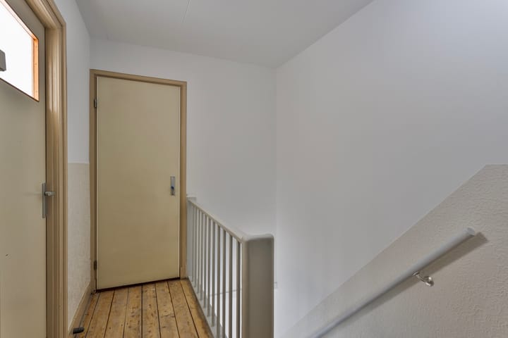 Photo 16 of Middenweg 474