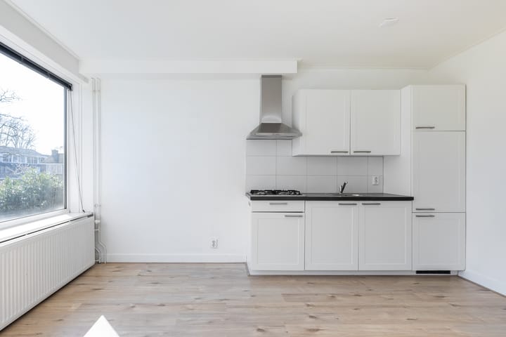 Photo 8 of Corellistraat 32-A