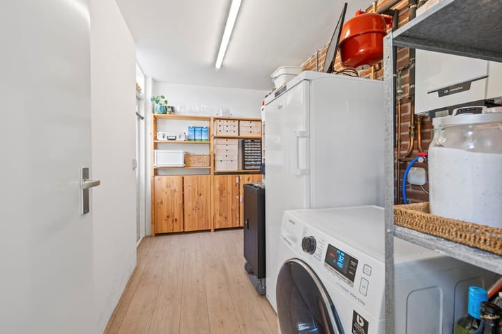 Foto 17 van Maarten Harpertszoon Trompstraat 30