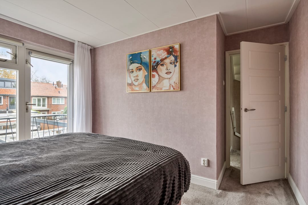 Foto 16 van Meeuwenstraat 17