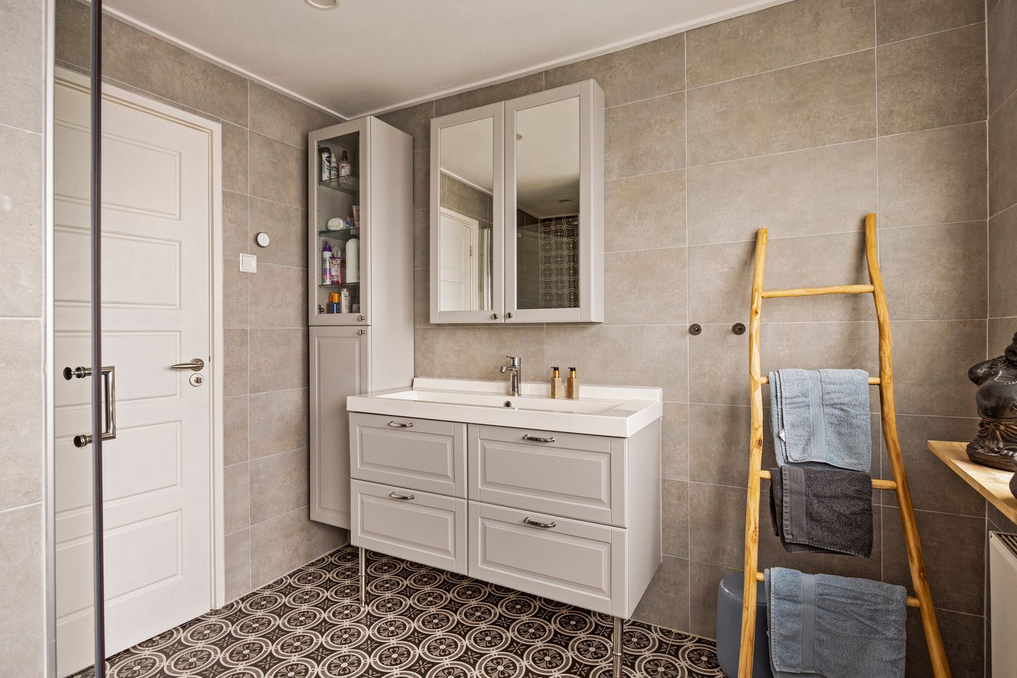 Foto 19 van Meeuwenstraat 17