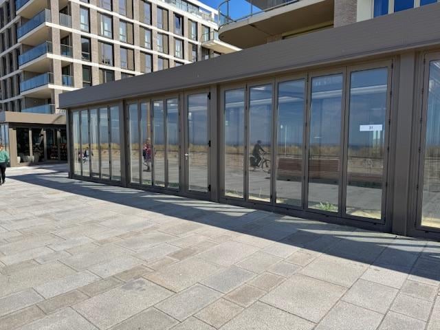Bekijk foto 2 van Kijkduinboulevard 31