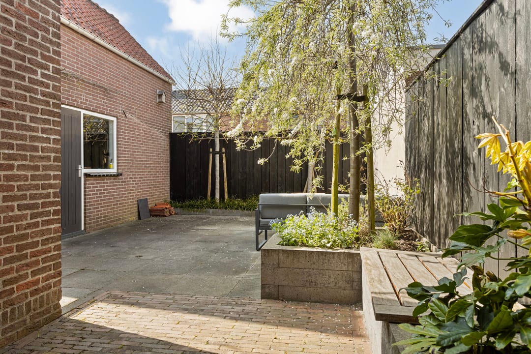 Foto 28 van Kerkstraat 5