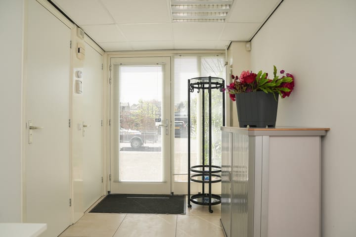 Foto 48 van Julianalaan 66