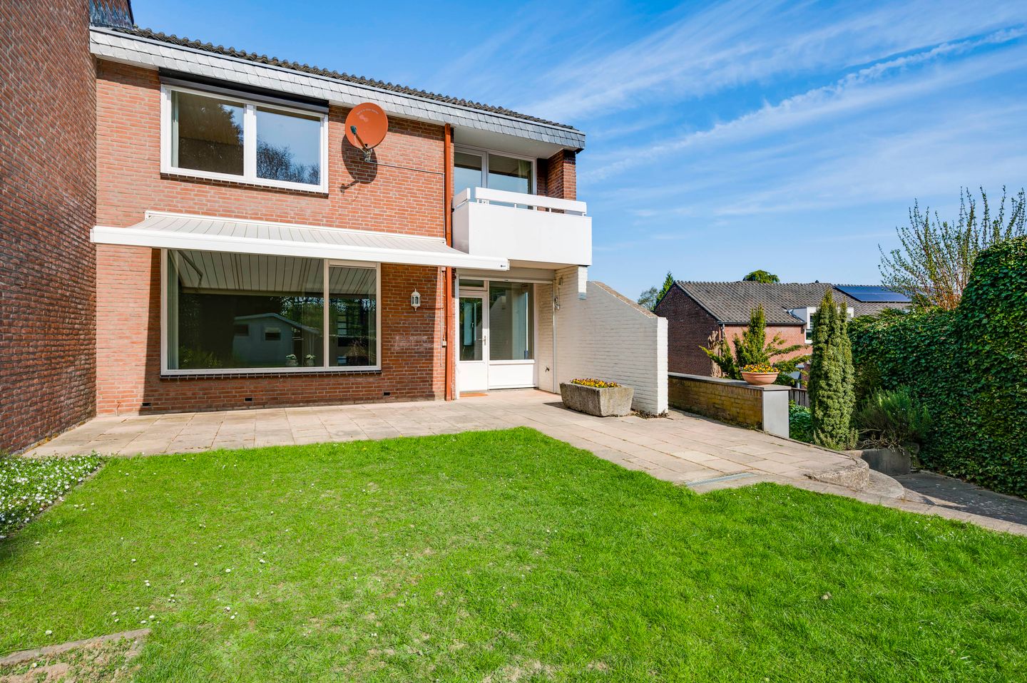 Photo 10 of Adriaen Brouwerstraat 16