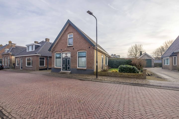 Foto 6 van Schoolstraat 25