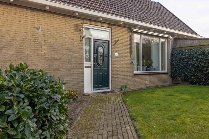 Foto 9 van Schoolstraat 25