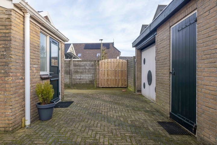 Foto 34 van Schoolstraat 25