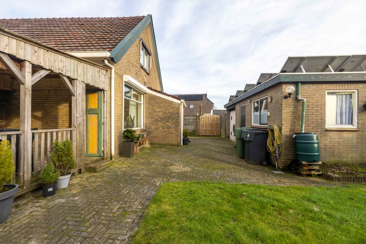 Foto 35 van Schoolstraat 25