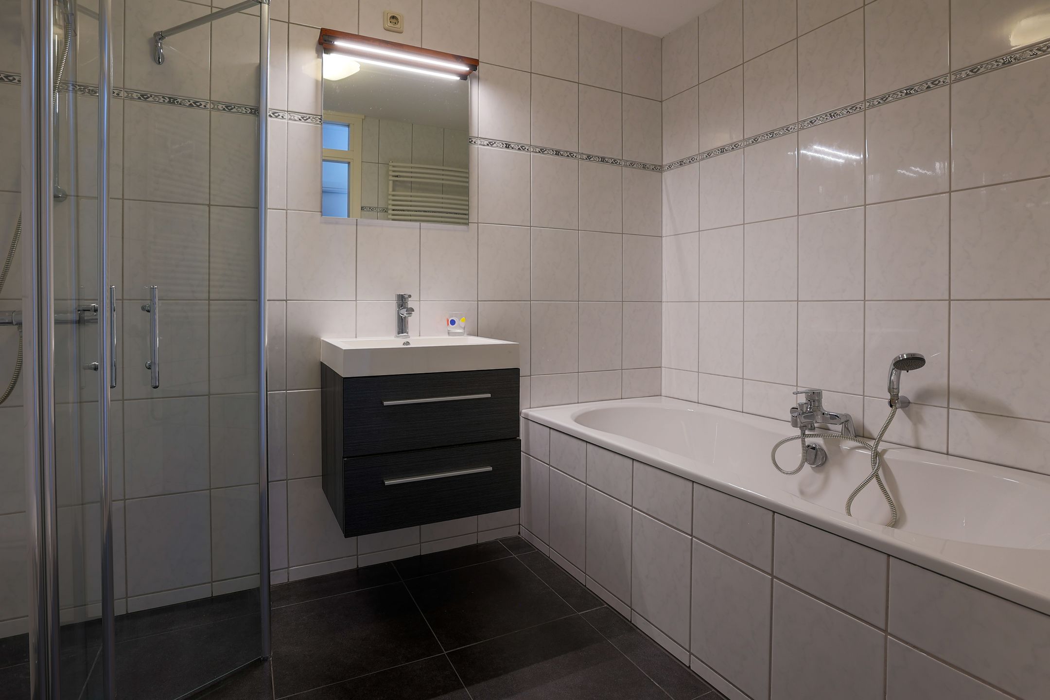 Photo 21 of Vederkruid 7