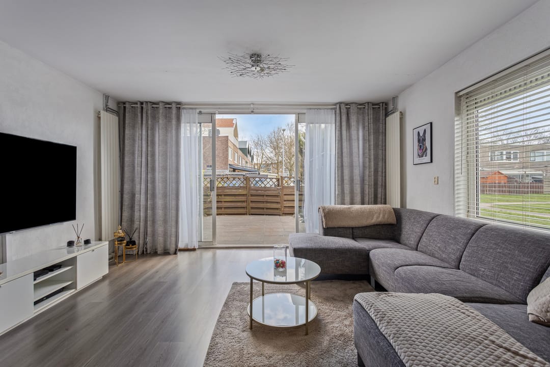 Foto 8 van Linnaeusstraat 92