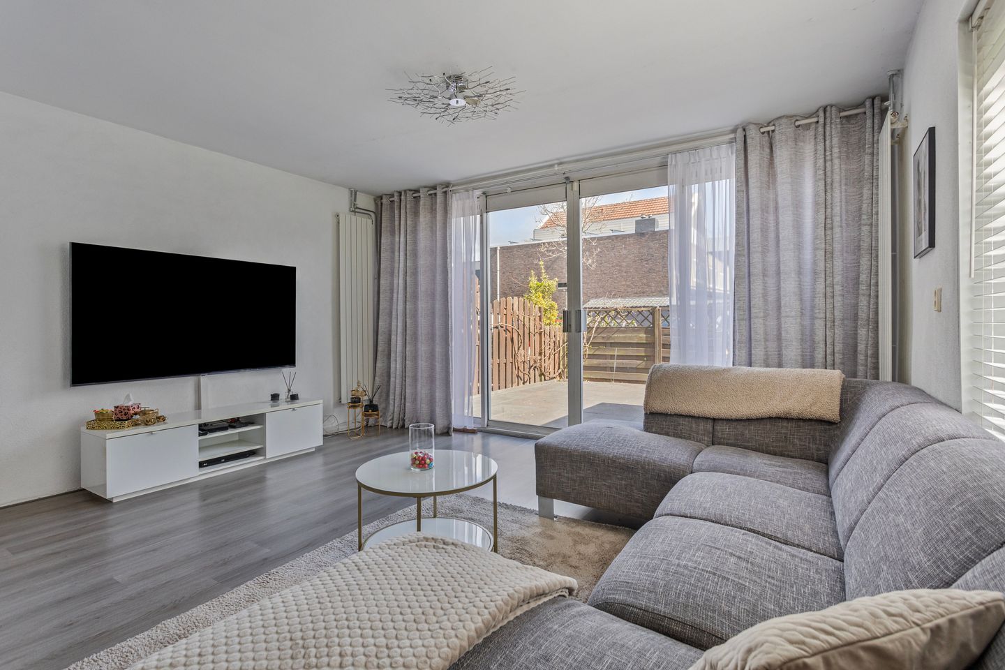 Foto 10 van Linnaeusstraat 92