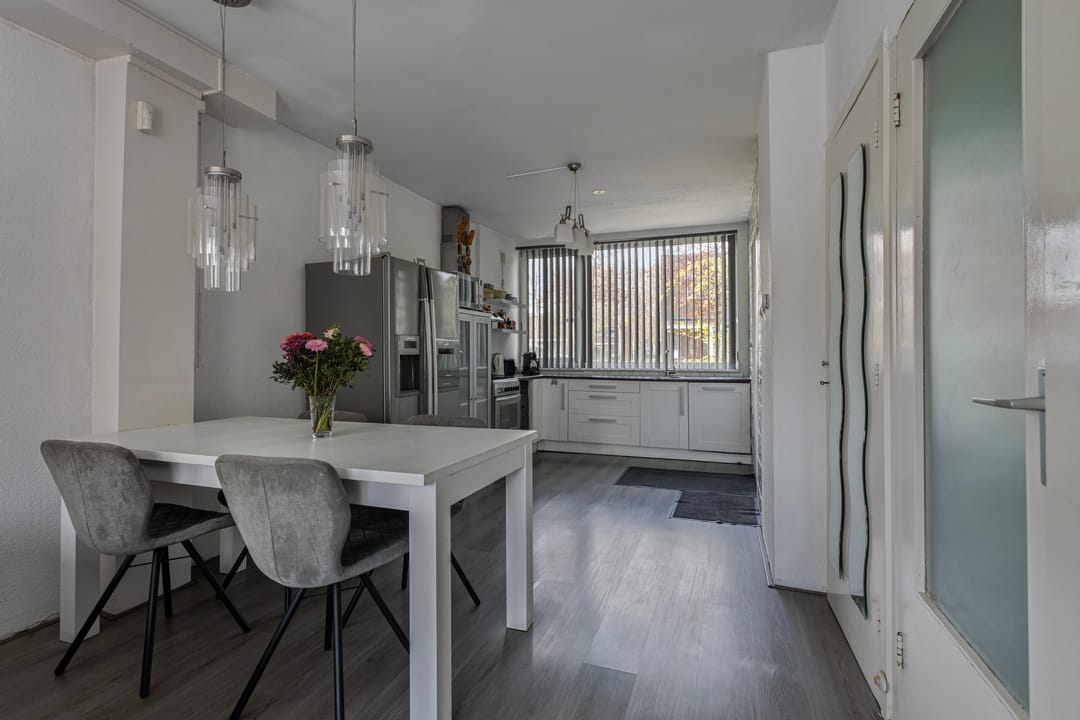 Foto 13 van Linnaeusstraat 92