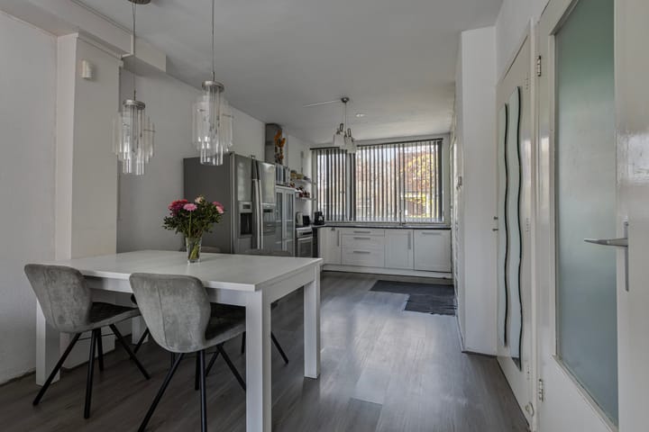 Foto 13 van Linnaeusstraat 92