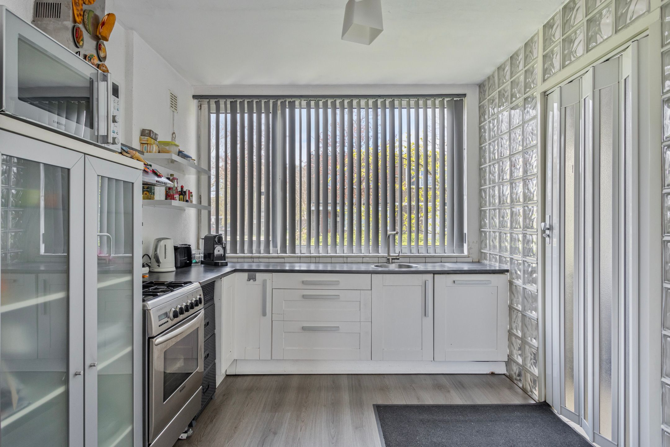 Foto 15 van Linnaeusstraat 92