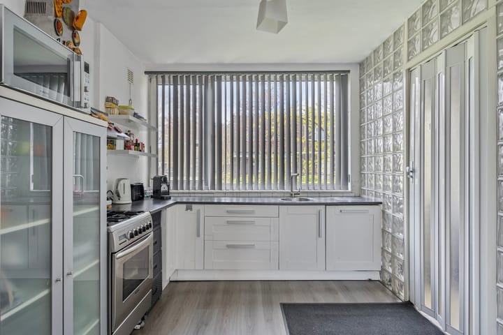 Foto 15 van Linnaeusstraat 92