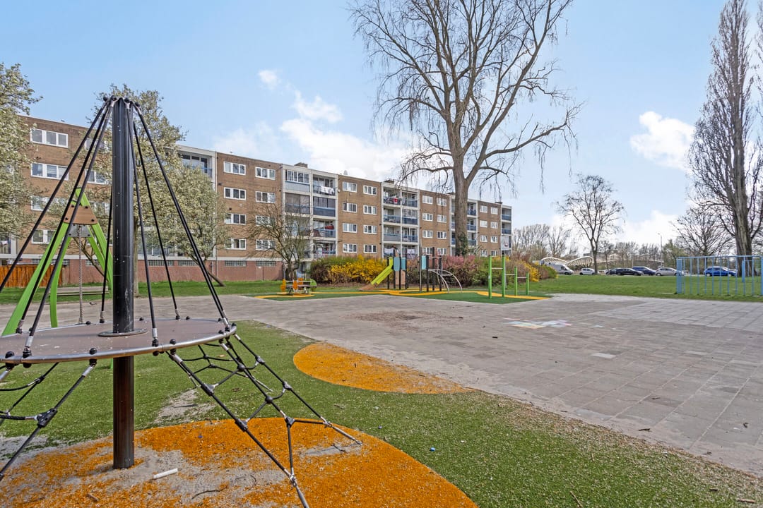 Foto 32 van Linnaeusstraat 92