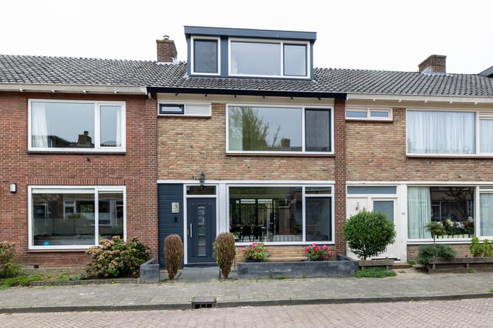 Foto 38 van Narcisstraat 3