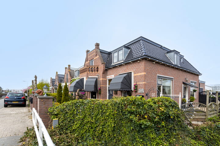 Foto 10 van Vredebestlaan 52