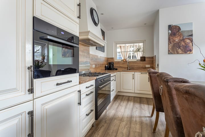 Foto 20 van Vredebestlaan 52