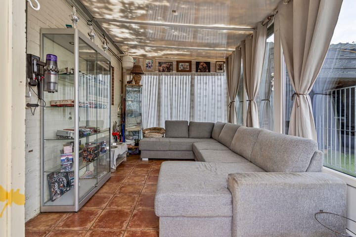 Foto 22 van Vredebestlaan 52