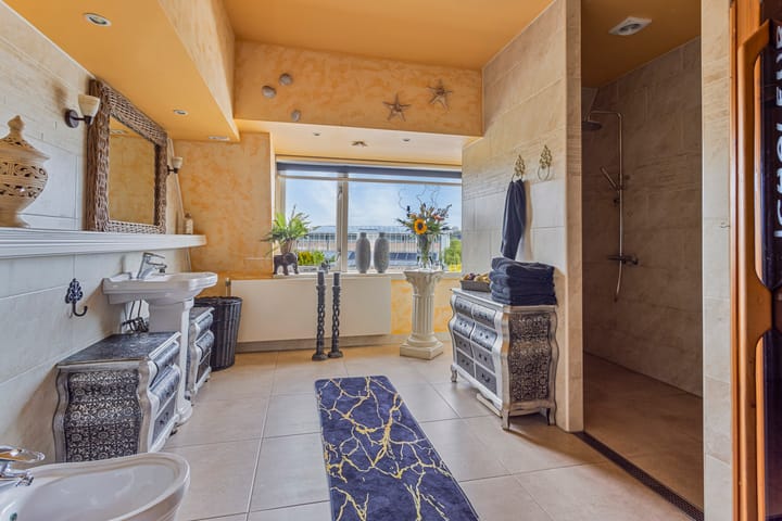 Foto 39 van Vredebestlaan 52