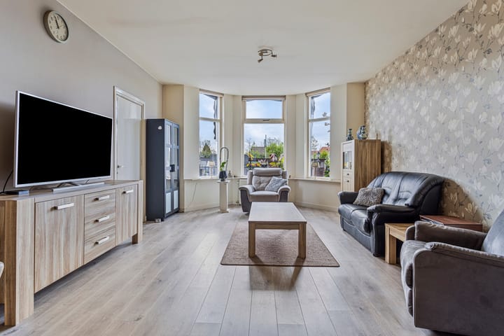 Foto 69 van Vredebestlaan 52