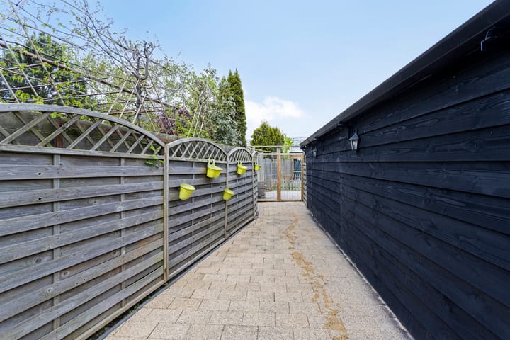 Foto 78 van Vredebestlaan 52