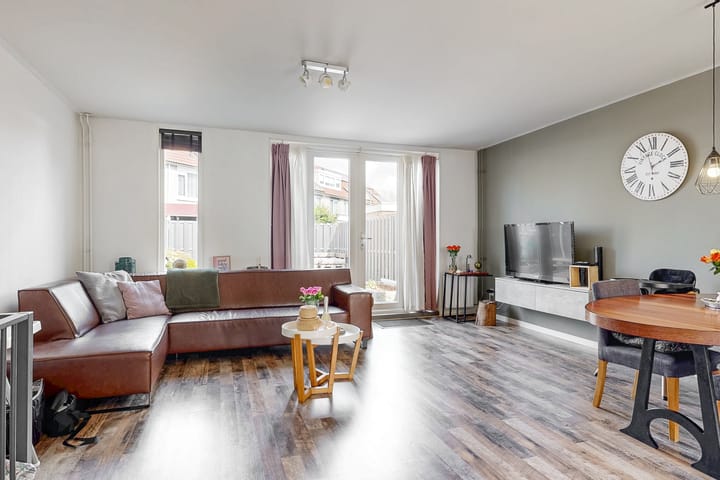 Foto 10 van Oldebroekstraat 2