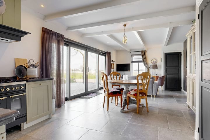 Foto 51 van Heerenweg 102