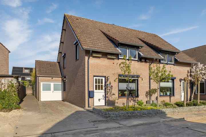 Foto 1 van De Essen 23