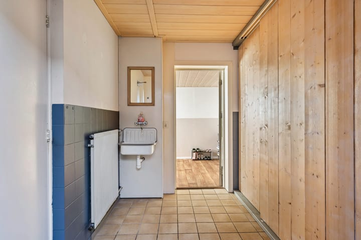 Foto 9 van De Essen 23