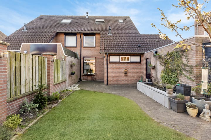 Foto 28 van De Essen 23