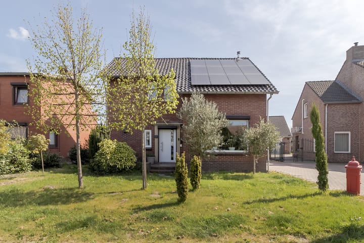 Photo 1 of Eindstraat 94