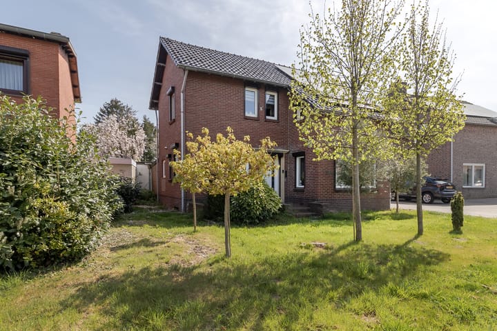 Photo 6 of Eindstraat 94