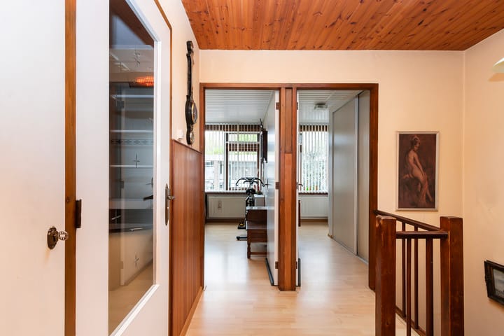 Foto 12 van Reggestraat 14